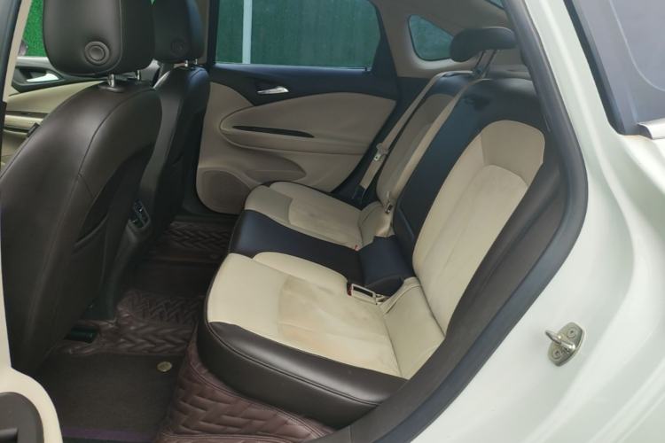 Used Buick Verano 2015 Sedan 15S Automatic Leading Model Left Rear Seat