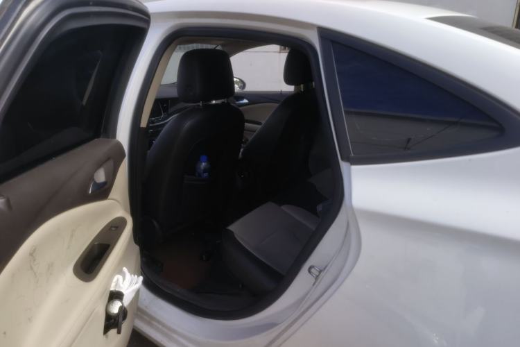 Used Buick Verano 2015 Sedan 15S Automatic Leading Model Left Rear Seat