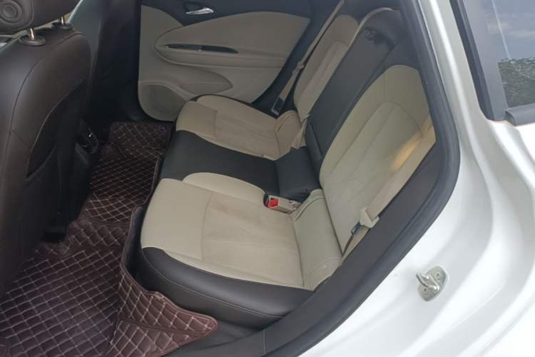 Used Buick Verano 2015 Sedan 15S Automatic Leading Model Left Rear Seat