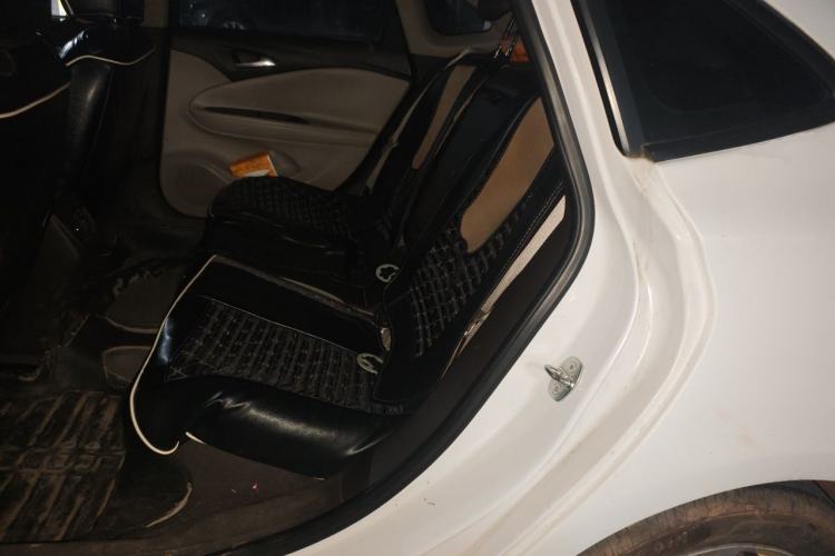 Used Buick Verano 2015 Sedan 15S Automatic Leading Model Left Rear Seat