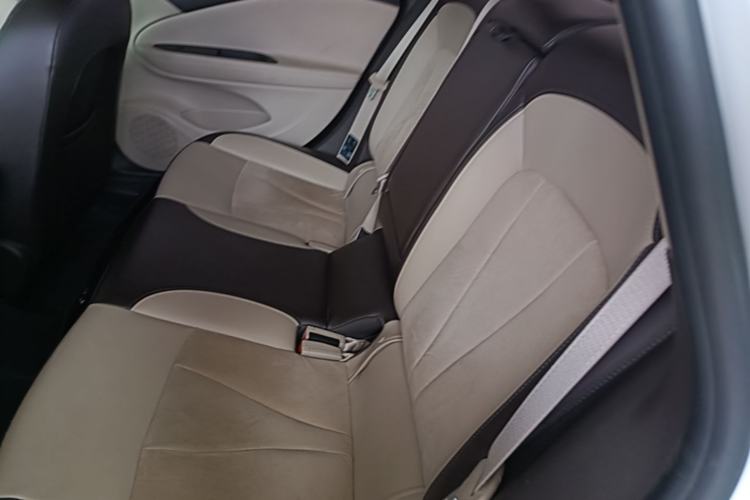 Used Buick Verano 2015 Sedan 15S Manual Leading Model Left Rear Seat