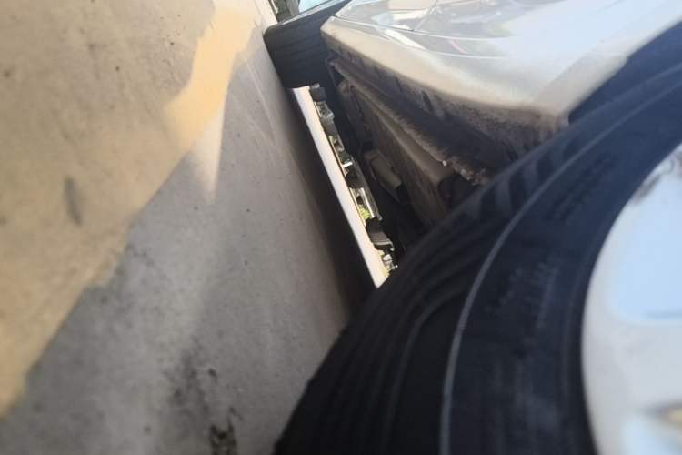 Used Buick Verano 2015 Sedan 15S Automatic Leading Model Left Side Sill