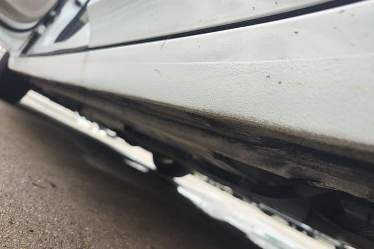 Used Buick Verano 2015 Sedan 15S Manual Leading Model Left Side Sill