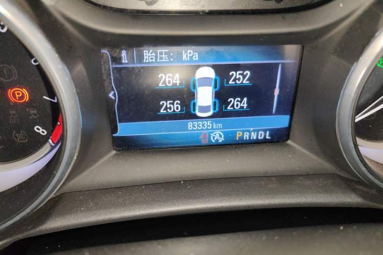 Used Buick Verano 2015 Sedan 15S Automatic Leading Model Odometer Close Up