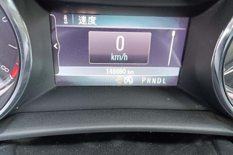 Used Buick Verano 2015 Sedan 15S Automatic Leading Model Odometer Close Up