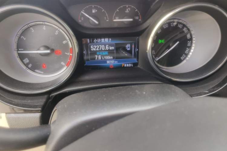 Used Buick Verano 2015 Sedan 15S Automatic Leading Model Odometer Close Up