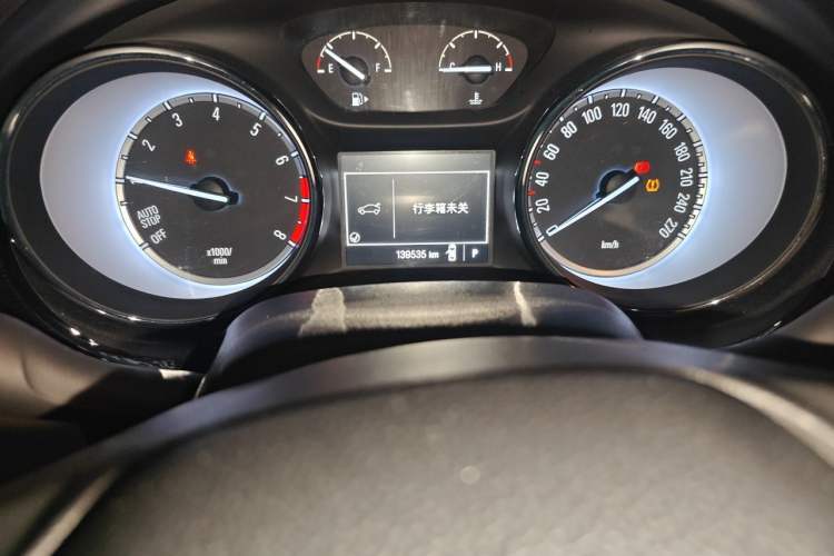 Used Buick Verano 2015 Sedan 15S Automatic Ambition Model Odometer Close Up