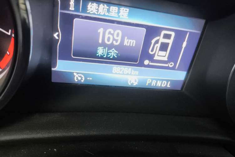 Used Buick Verano 2015 Sedan 15S Automatic Leading Model Odometer Close Up