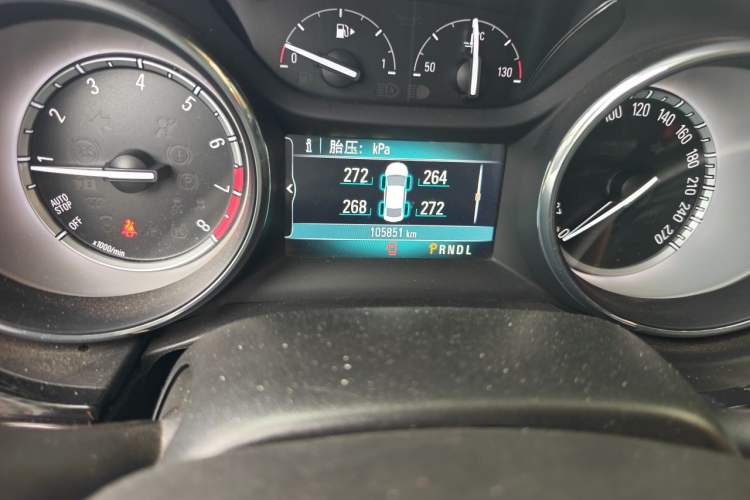 Used Buick Verano 2015 Sedan 20T Dual-Clutch Elite Model Odometer Close Up