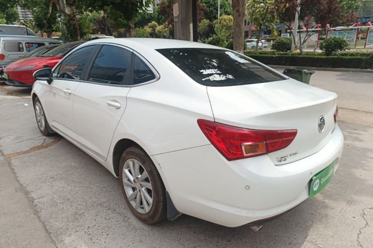 Used Buick Verano 2015 Sedan 15S Manual Leading Model Rear Left 45 Deg