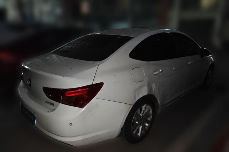 Used Buick Verano 2015 Sedan 15S Automatic Leading Model Rear Right 45 Deg