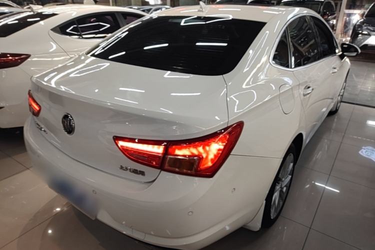 Used Buick Verano 2015 Sedan 20T Dual-Clutch Flagship Model Rear Right 45 Deg