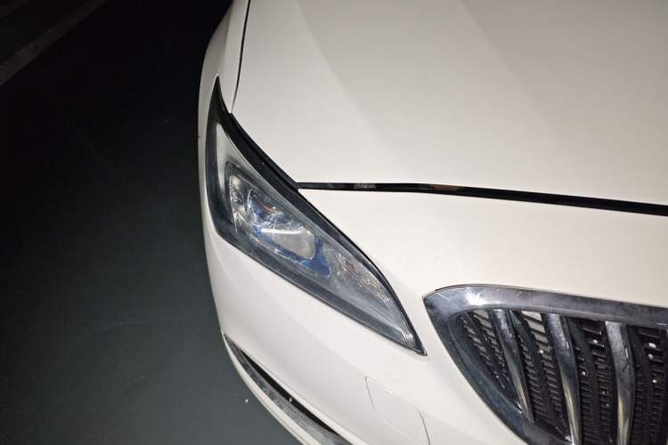 Used Buick Verano 2015 Sedan 20T Dual-Clutch Leading Model Right Front Headlight