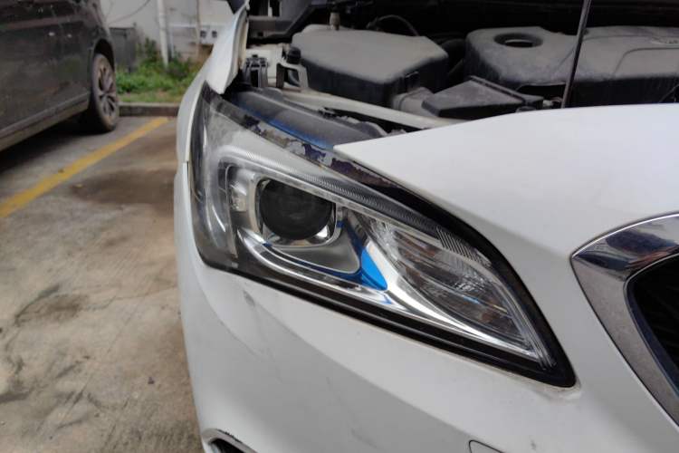 Used Buick Verano 2015 Sedan 15S Automatic Ambition Model Right Front Headlight