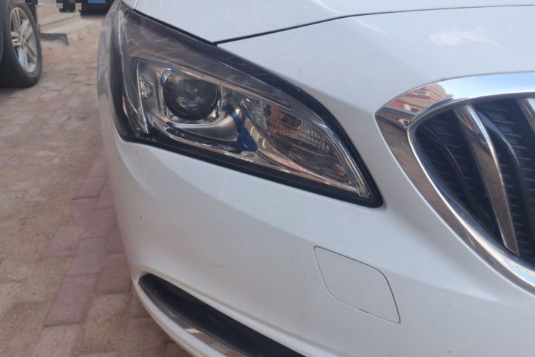 Used Buick Verano 2015 Sedan 15S Manual Entry-Level Model Right Front Headlight