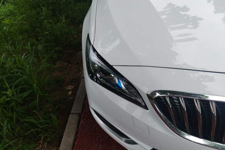 Used Buick Verano 2015 Sedan 15S Automatic Ambition Model Right Front Headlight
