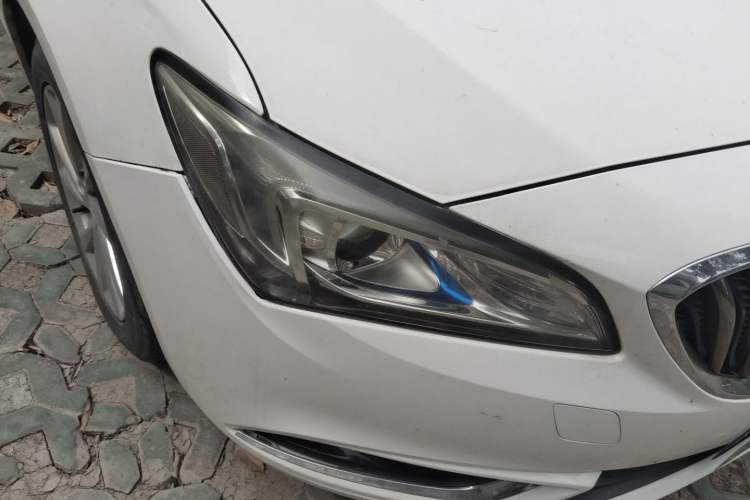 Used Buick Verano 2015 Sedan 15S Automatic Ambition Model Right Front Headlight
