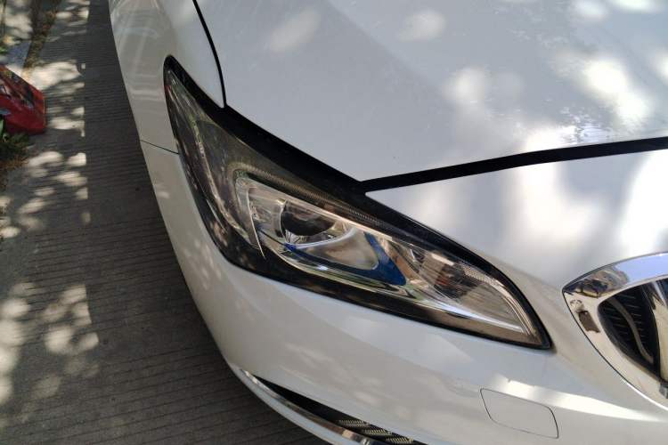 Used Buick Verano 2015 Sedan 15S Automatic Ambition Model Right Front Headlight