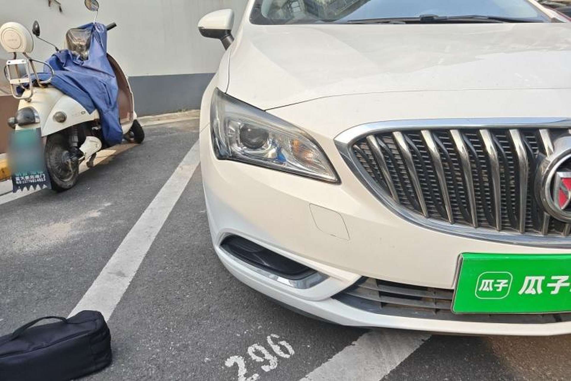 Used Buick Verano 2015 Sedan 15S Automatic Leading Model Right Front Headlight