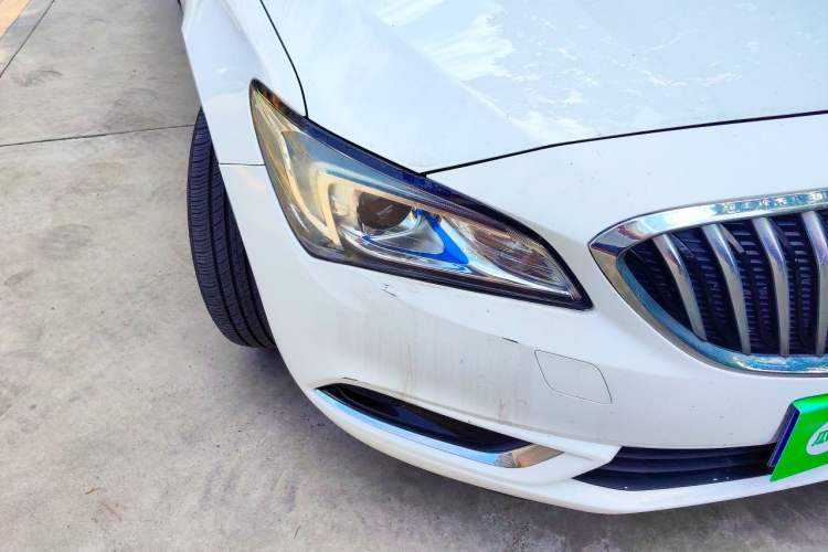 Used Buick Verano 2015 Sedan 15S Manual Entry-Level Model Right Front Headlight