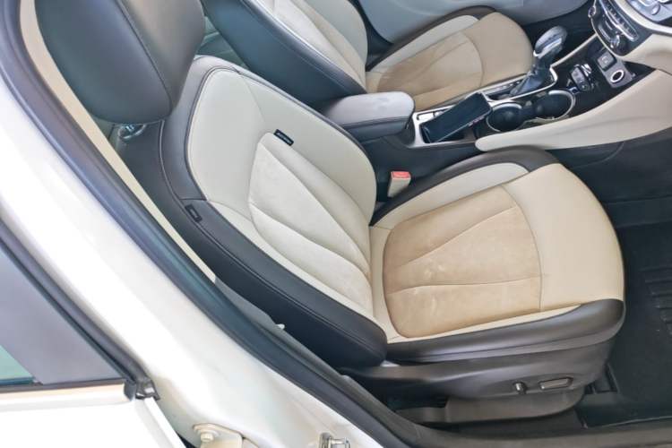 Used Buick Verano 2015 Sedan 15S Automatic Leading Model Right Front Seat