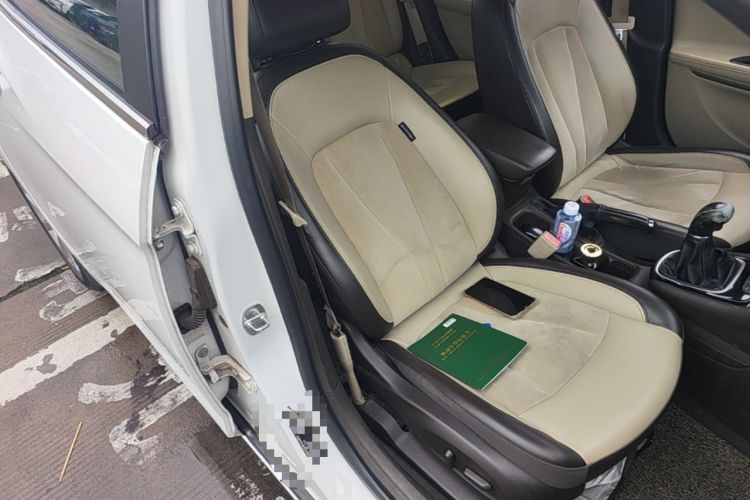 Used Buick Verano 2015 Sedan 15S Manual Leading Model Right Front Seat