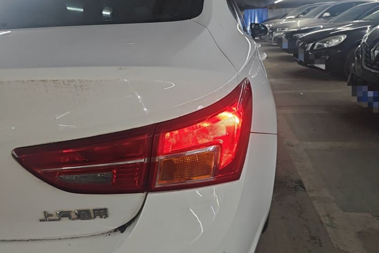 Used Buick Verano 2015 Sedan 15S Automatic Leading Model Right Rear Taillight