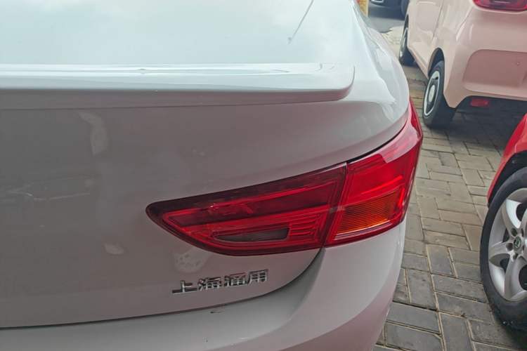 Used Buick Verano 2015 Sedan 15S Automatic Ambition Model Right Rear Taillight
