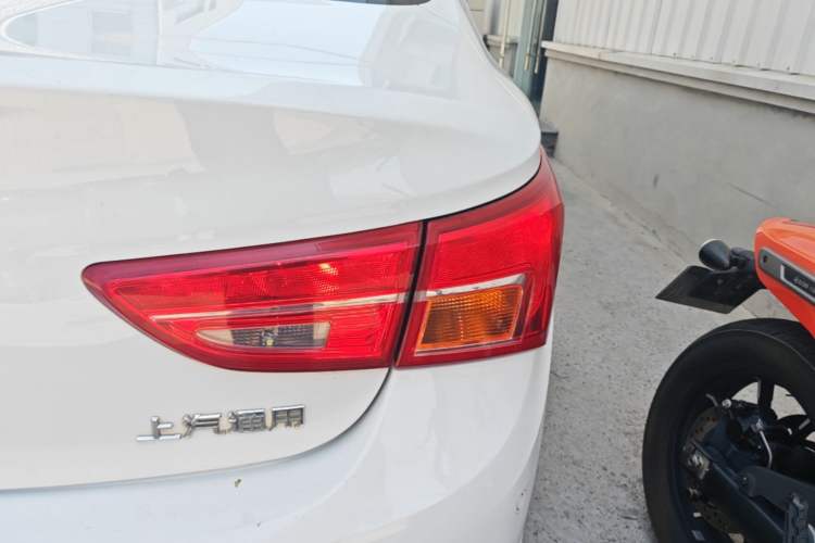 Used Buick Verano 2015 Sedan 15S Automatic Ambition Model Right Rear Taillight