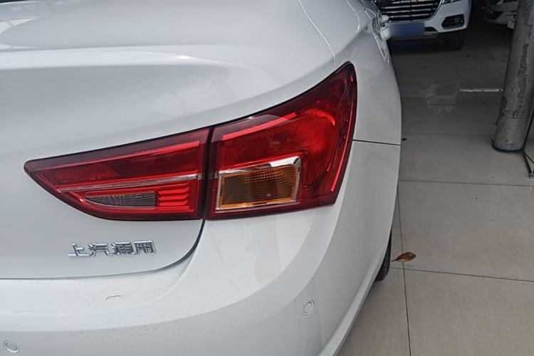 Used Buick Verano 2015 Sedan 15S Automatic Leading Model Right Rear Taillight
