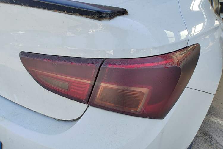 Used Buick Verano 2015 Sedan 15S Automatic Ambition Model Right Rear Taillight