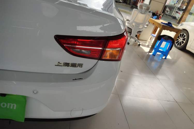 Used Buick Verano 2015 Sedan 15S Automatic Ambition Model Right Rear Taillight