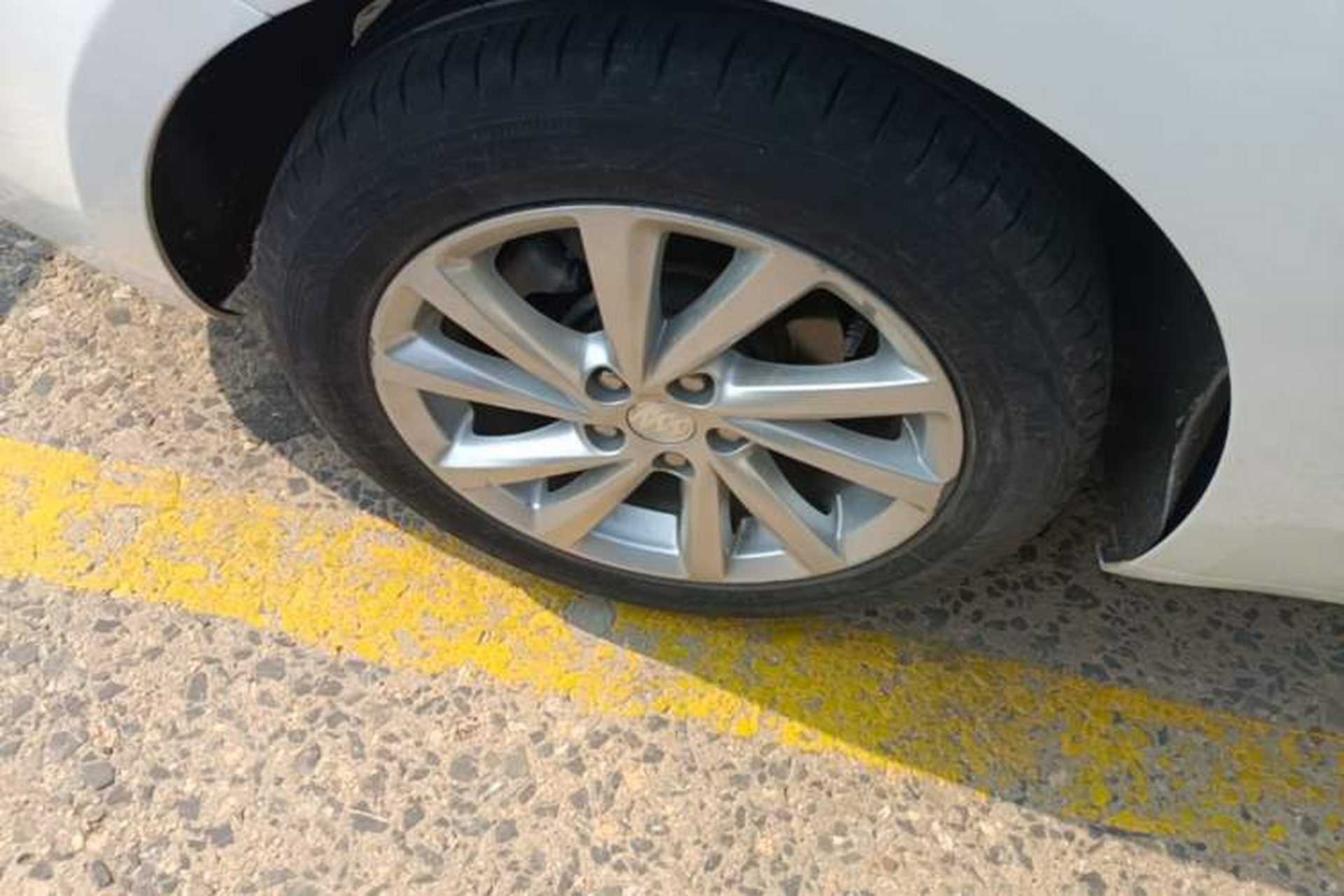 Used Buick Verano 2015 Sedan 15S Automatic Ambition Model Right Rear Wheel Hub