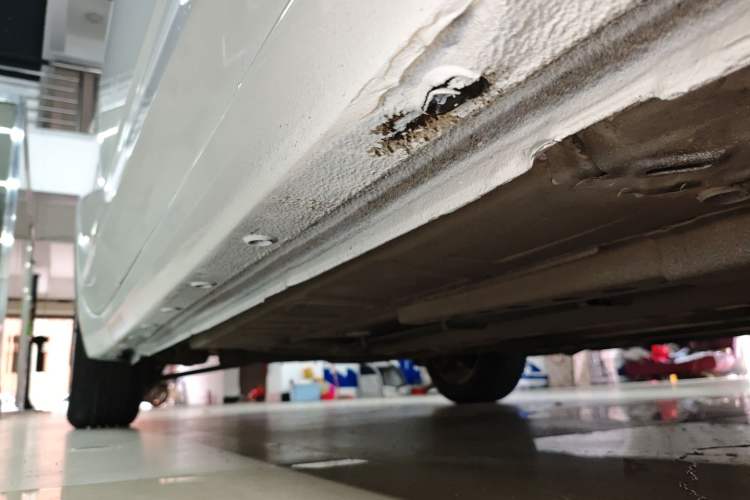 Used Buick Verano 2015 Sedan 15S Automatic Ambition Model Right Side Sill