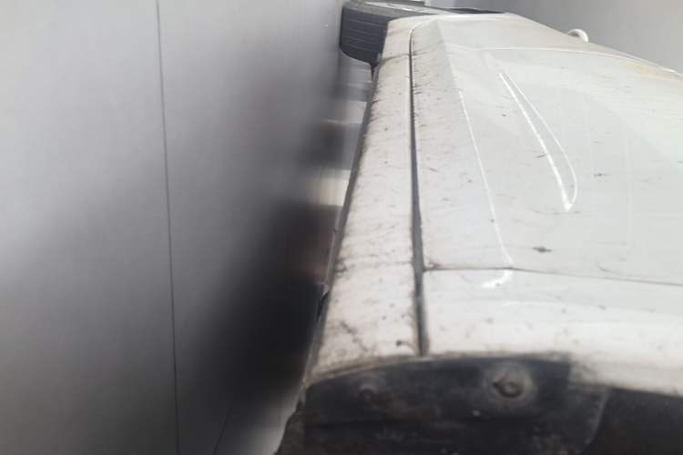 Used Buick Verano 2015 Sedan 15S Manual Entry-Level Model Right Side Sill
