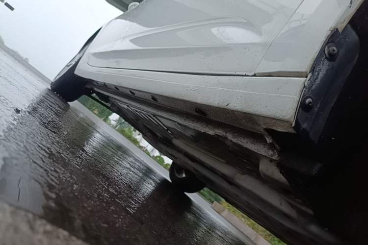 Used Buick Verano 2015 Sedan 15S Automatic Leading Model Right Side Sill