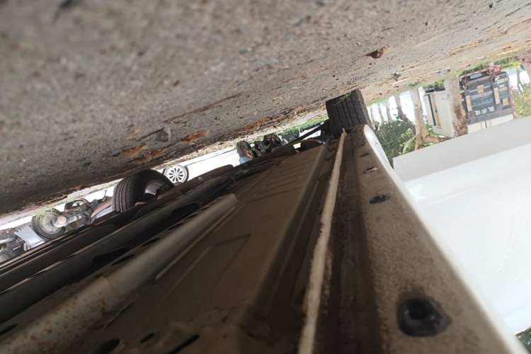 Used Buick Verano 2015 Sedan 15S Manual Leading Model Right Side Sill