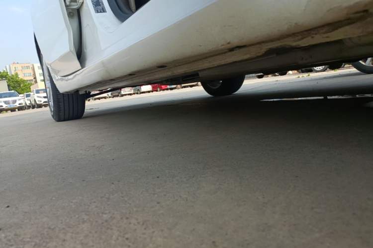 Used Buick Verano 2015 Sedan 15S Automatic Leading Model Right Side Sill