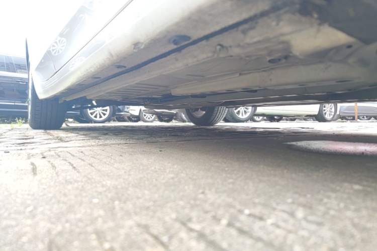 Used Buick Verano 2015 Sedan 15S Automatic Leading Model Right Side Sill