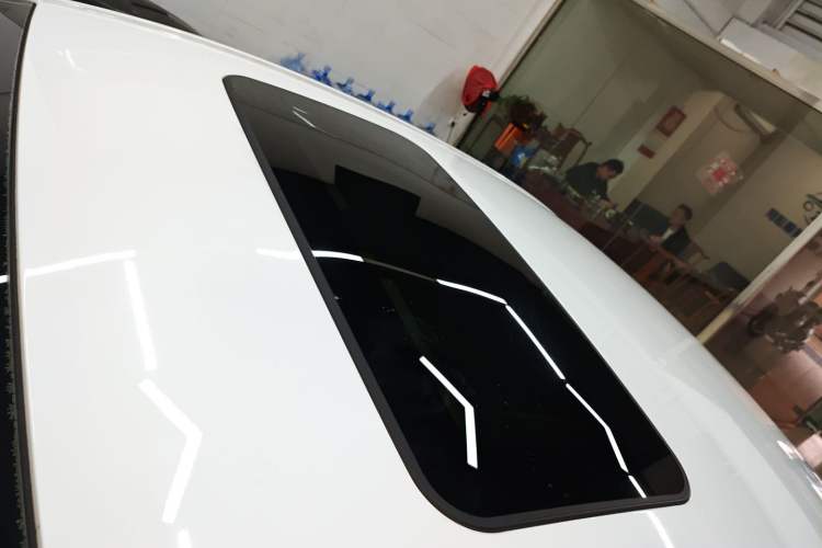Used Buick Verano 2015 Sedan 15S Automatic Ambition Model Roof