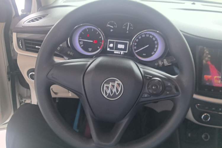 Used Buick Verano 2015 Sedan 15S Manual Entry-Level Model Steering Wheel