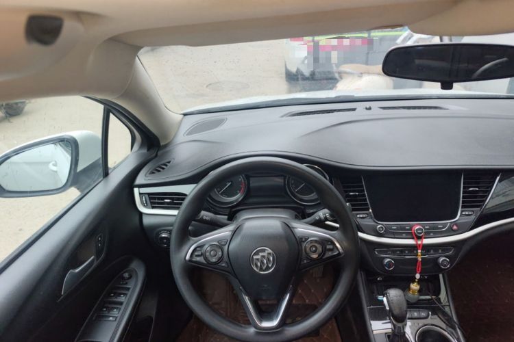 Used Buick Verano 2015 Sedan 20T Dual-Clutch Leading Model Steering Wheel