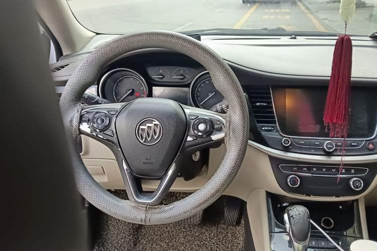 Used Buick Verano 2015 Sedan 15S Automatic Leading Model Steering Wheel