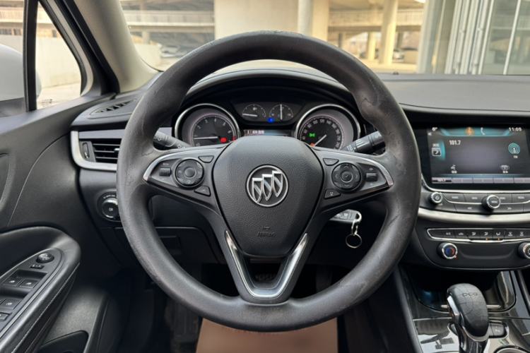Used Buick Verano 2015 Sedan 20T Dual-Clutch Leading Model Steering Wheel