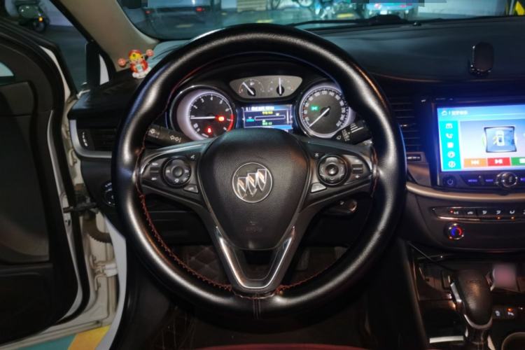 Used Buick Verano 2015 Sedan 20T Dual-Clutch Leading Model Steering Wheel
