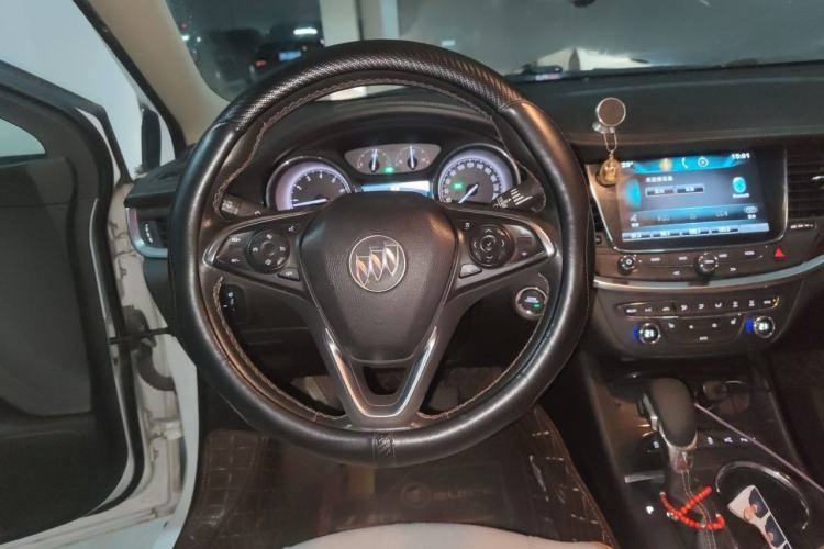 Used Buick Verano 2015 Sedan 20T Dual-Clutch Flagship Model Steering Wheel