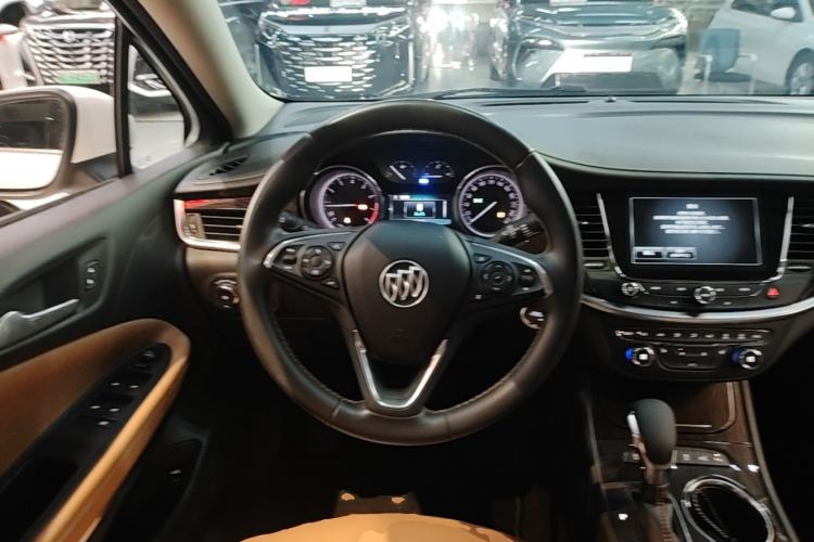Used Buick Verano 2015 Sedan 20T Dual-Clutch Flagship Model Steering Wheel