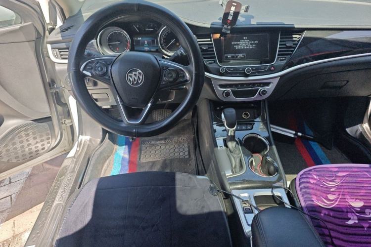 Used Buick Verano 2015 Sedan 20T Dual-Clutch Leading Model Steering Wheel