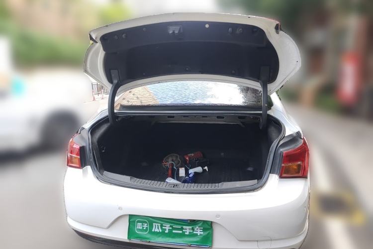 Used Buick Verano 2015 Sedan 15S Manual Entry-Level Model Trunk