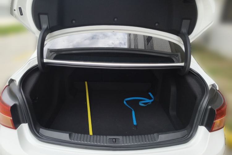 Used Buick Verano 2015 Sedan 15S Automatic Leading Model Trunk